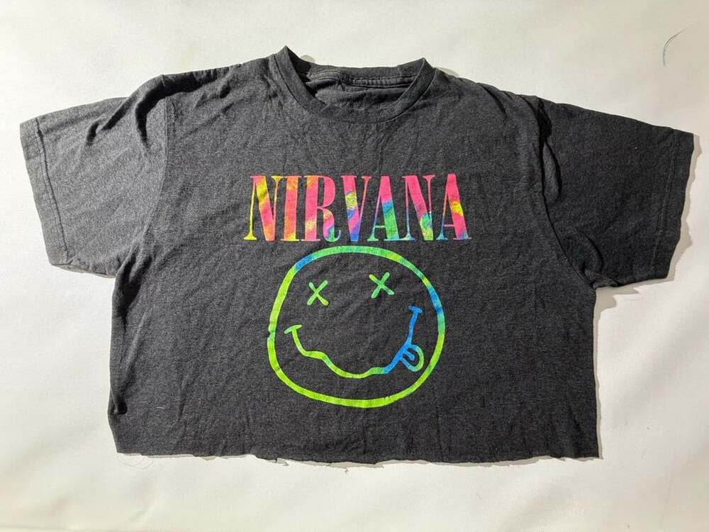 Nirvana Rainbow Smiley T-Shirt Black Tie Dye Cropped Cut Off Band Tee M